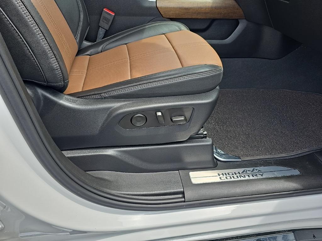 used 2023 Chevrolet Silverado 1500 car, priced at $51,999