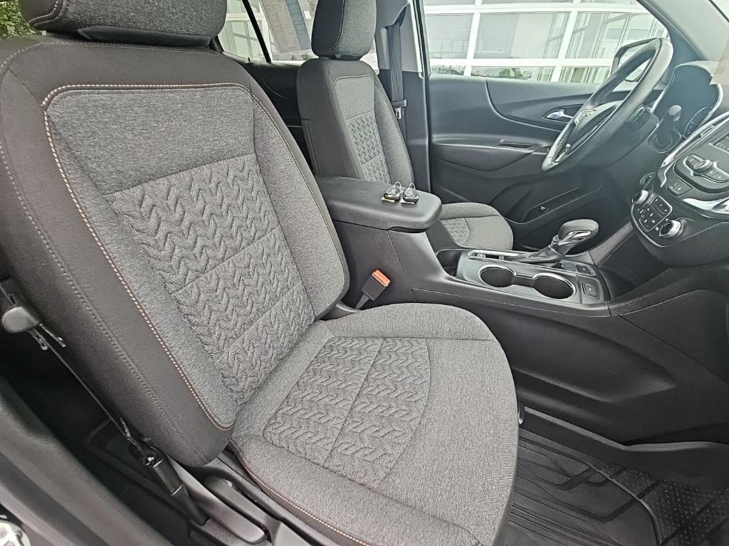 used 2023 Chevrolet Equinox car, priced at $24,468