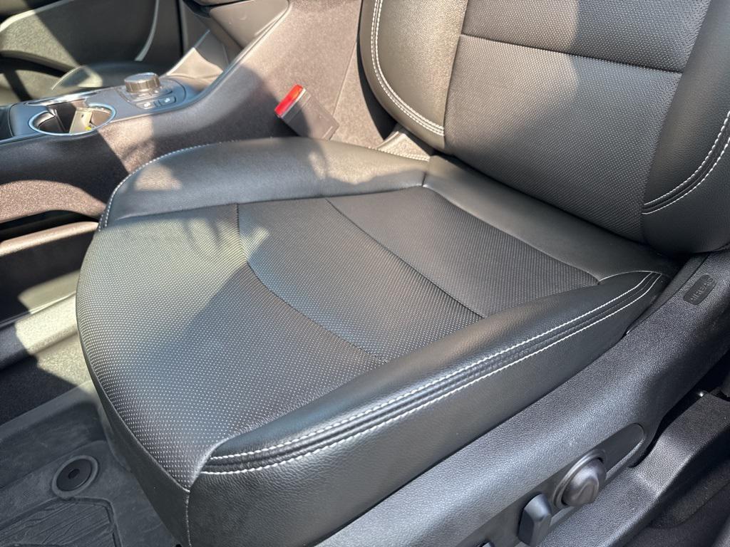 used 2024 GMC Terrain car, priced at $31,988
