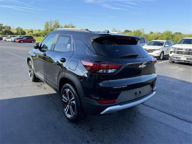 new 2025 Chevrolet TrailBlazer car, priced at $28,929