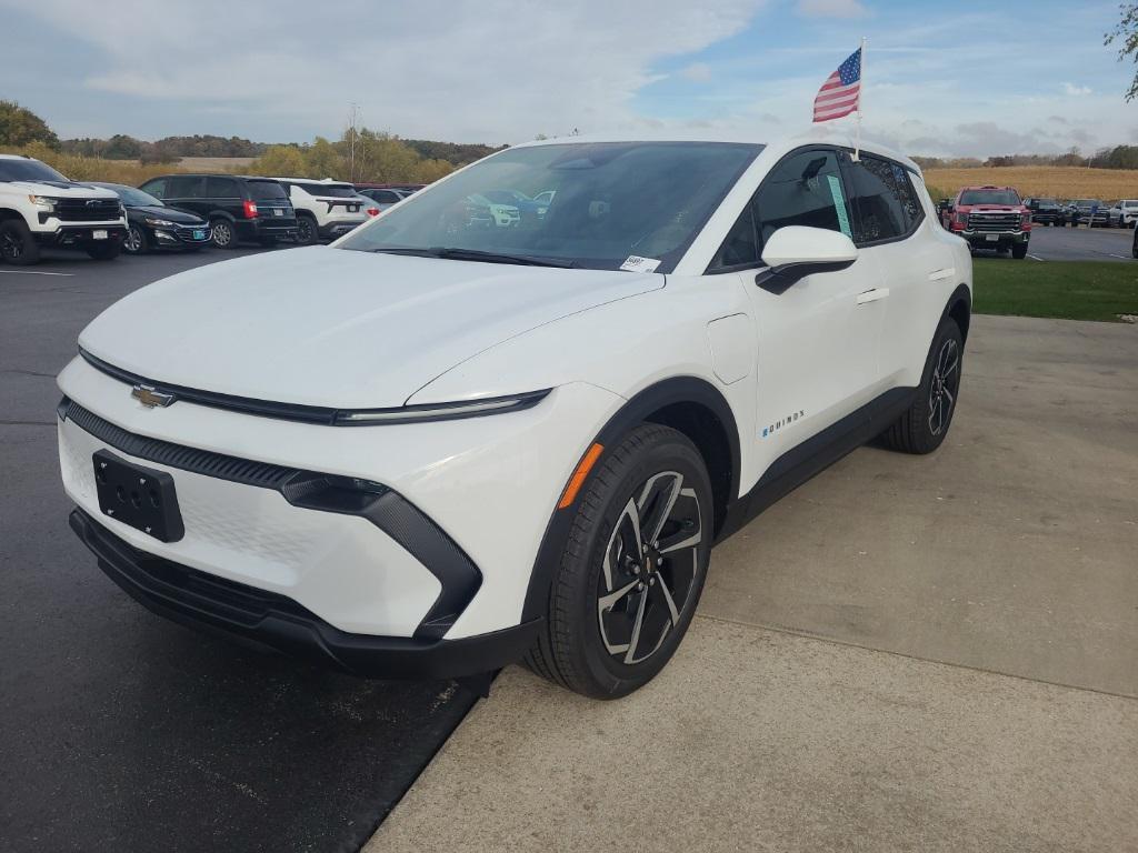 new 2026 Chevrolet Equinox EV car, priced at $34,390