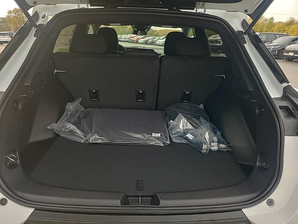 new 2026 Chevrolet Equinox EV car, priced at $34,390