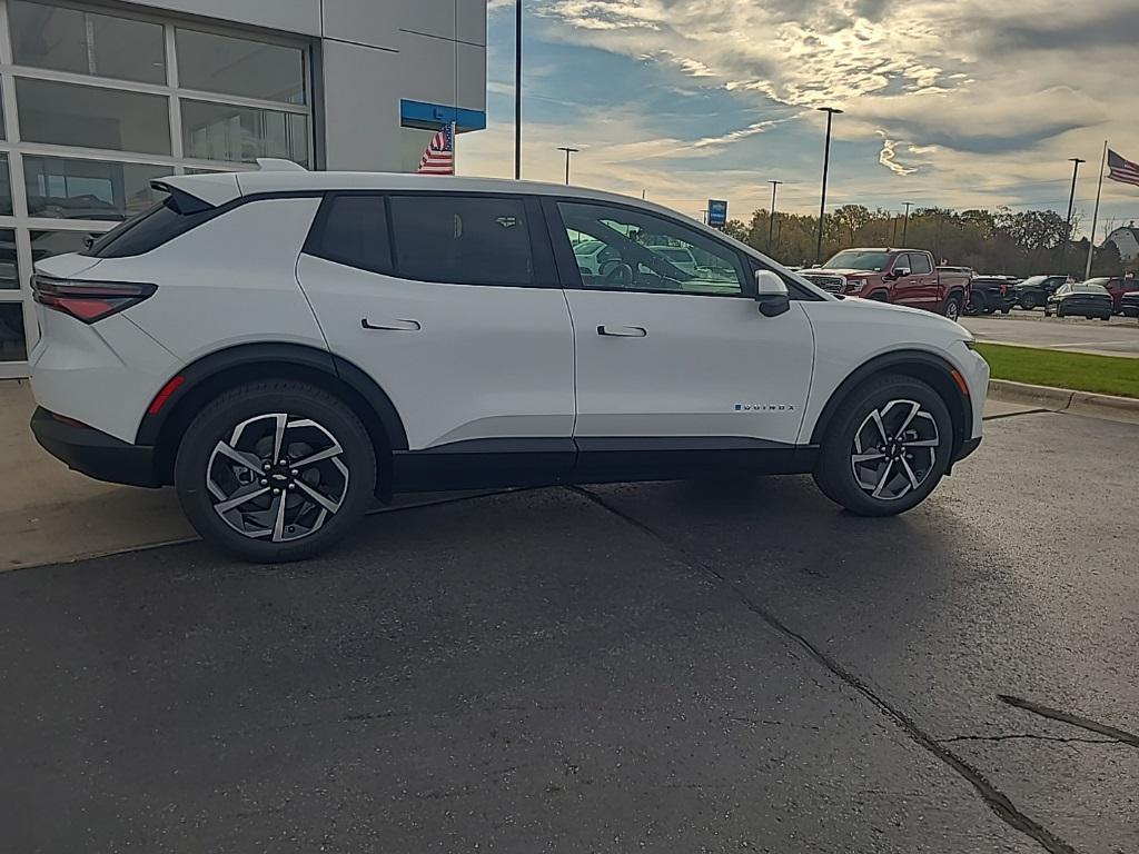 new 2026 Chevrolet Equinox EV car, priced at $34,390
