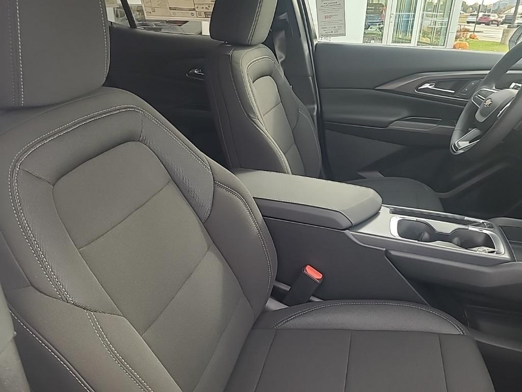 new 2026 Chevrolet Equinox EV car, priced at $34,390