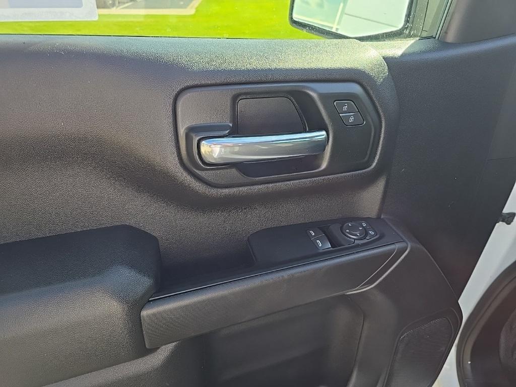 used 2024 Chevrolet Silverado 1500 car, priced at $25,100