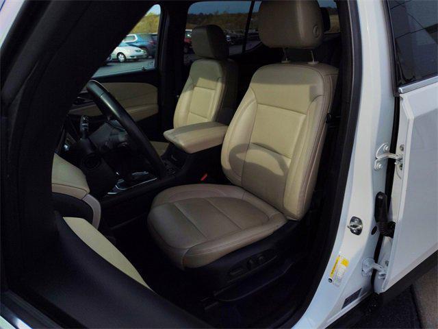 used 2023 Chevrolet Traverse car, priced at $28,975