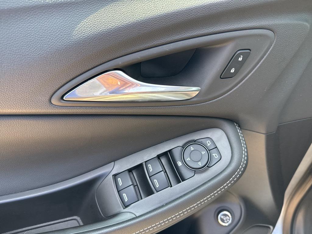 used 2023 Buick Encore GX car, priced at $25,950