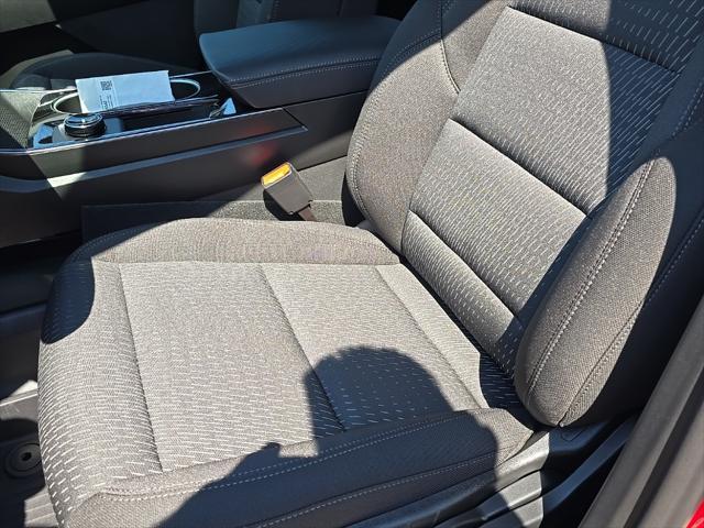 new 2026 Chevrolet Equinox car, priced at $33,415