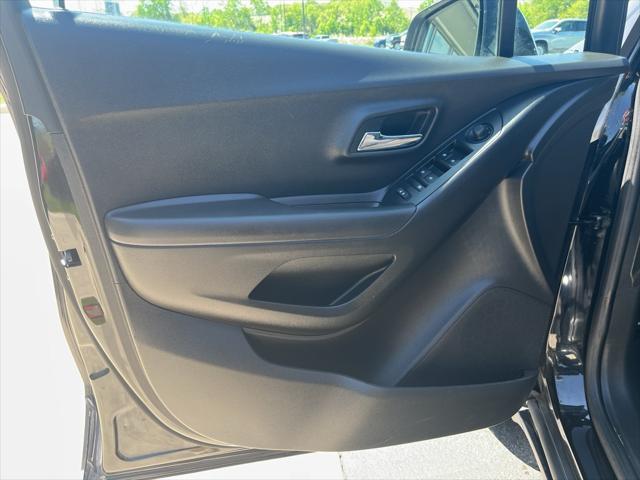 used 2020 Chevrolet Trax car, priced at $14,697