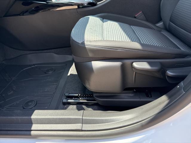 new 2025 Chevrolet Trax car, priced at $25,452