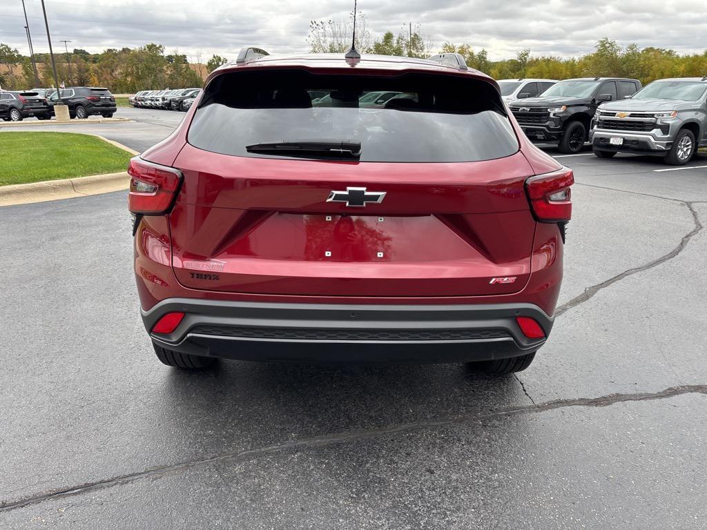 used 2025 Chevrolet Trax car, priced at $25,255