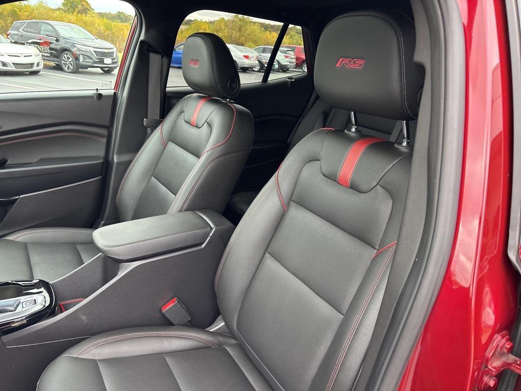 used 2025 Chevrolet Trax car, priced at $25,255