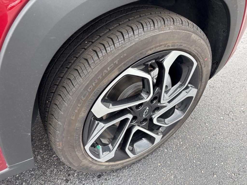 used 2025 Chevrolet Trax car, priced at $25,255