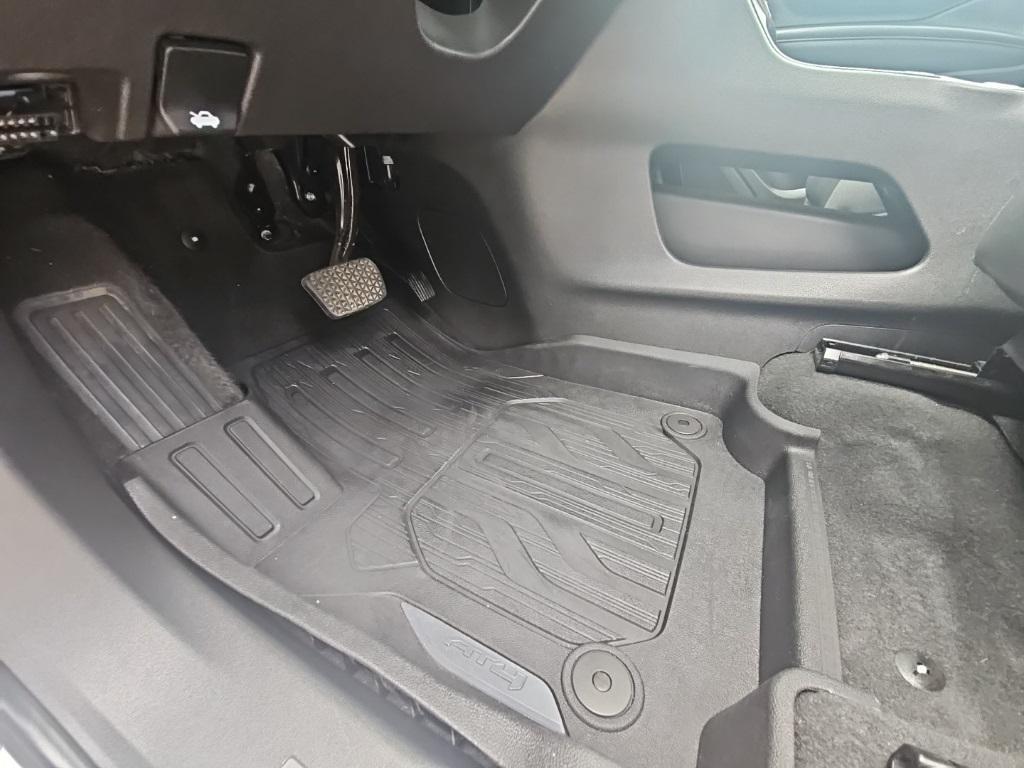 used 2023 GMC Terrain car, priced at $24,988