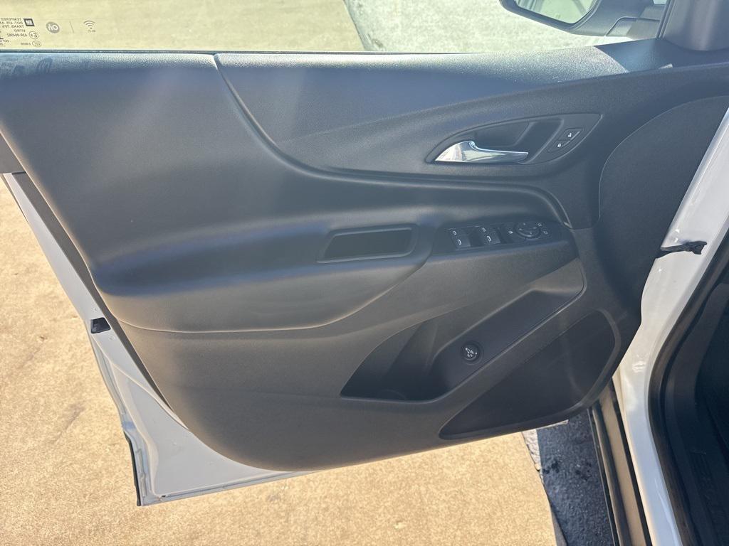 used 2022 Chevrolet Equinox car, priced at $22,795