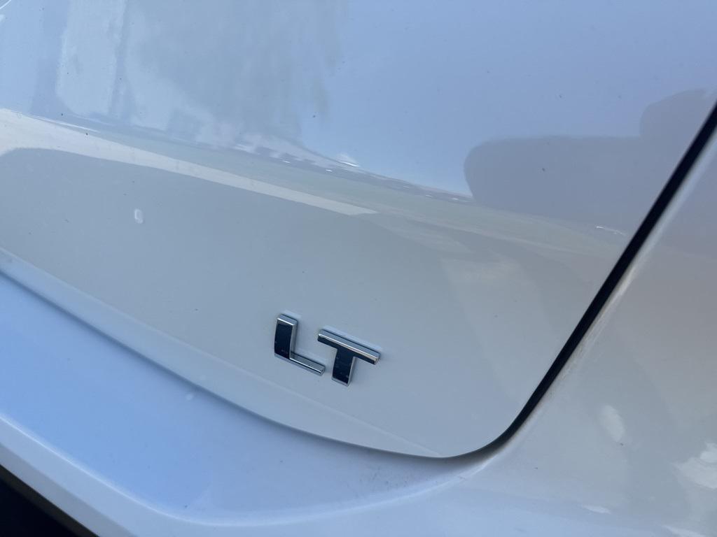 used 2022 Chevrolet Equinox car, priced at $22,795