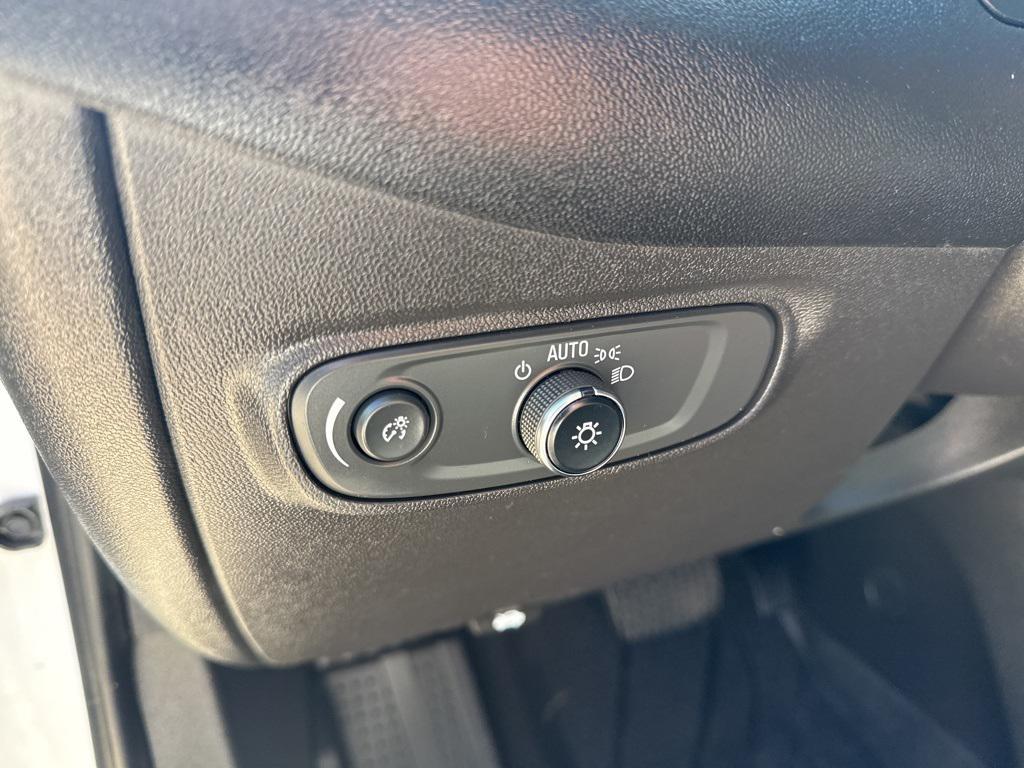 used 2022 Chevrolet Equinox car, priced at $22,795