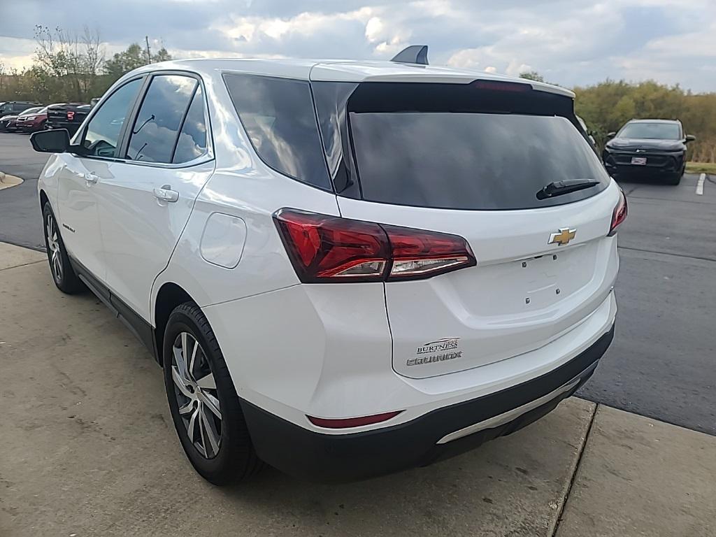 used 2022 Chevrolet Equinox car, priced at $22,988