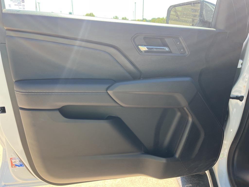 new 2026 Chevrolet Colorado car, priced at $40,125