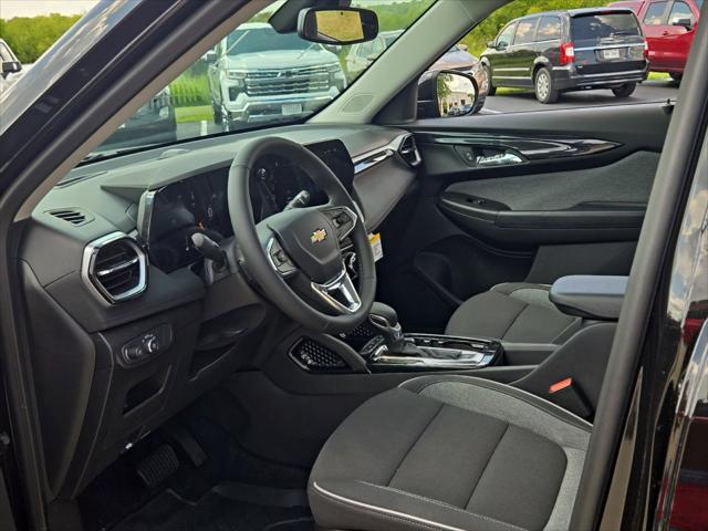 new 2025 Chevrolet TrailBlazer car, priced at $31,358