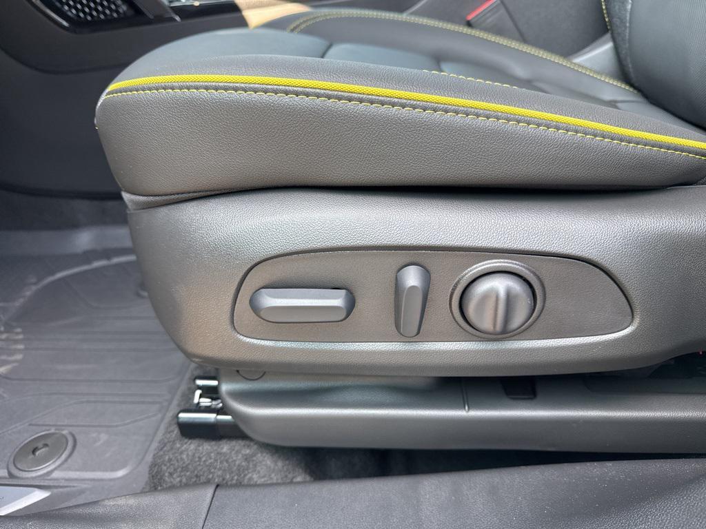 new 2026 Chevrolet TrailBlazer car, priced at $33,840