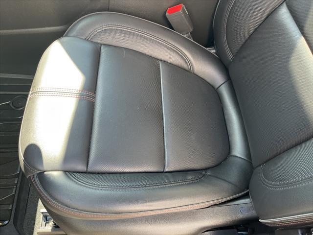 used 2023 Chevrolet Traverse car, priced at $40,950