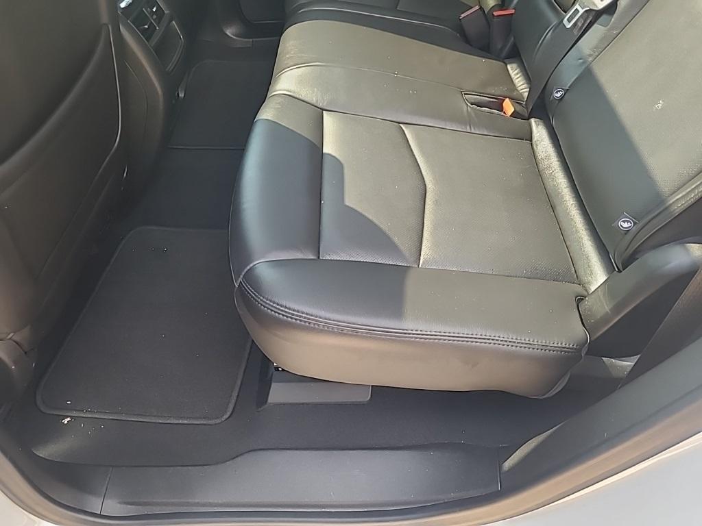 used 2019 Cadillac XT5 car, priced at $26,988