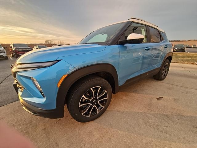 new 2025 Chevrolet TrailBlazer car, priced at $35,114