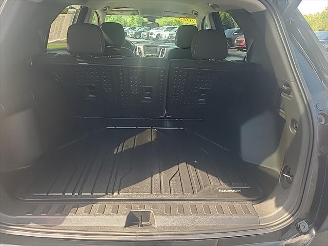 used 2023 Chevrolet Equinox car, priced at $26,988