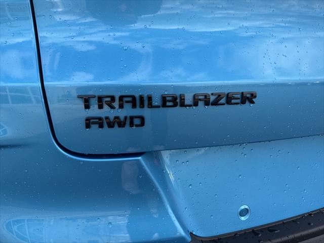 new 2025 Chevrolet TrailBlazer car, priced at $35,114