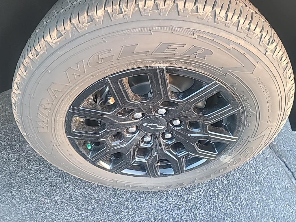 new 2026 Chevrolet Colorado car, priced at $38,184