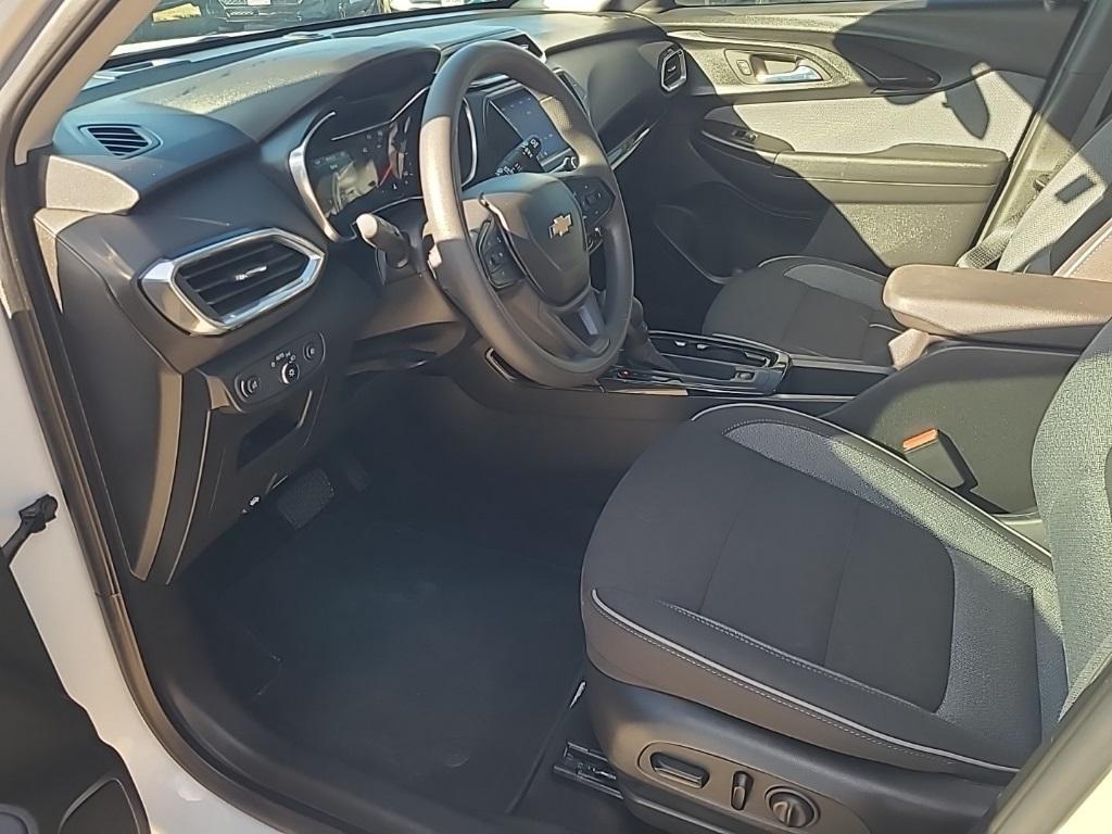 used 2023 Chevrolet TrailBlazer car, priced at $21,988