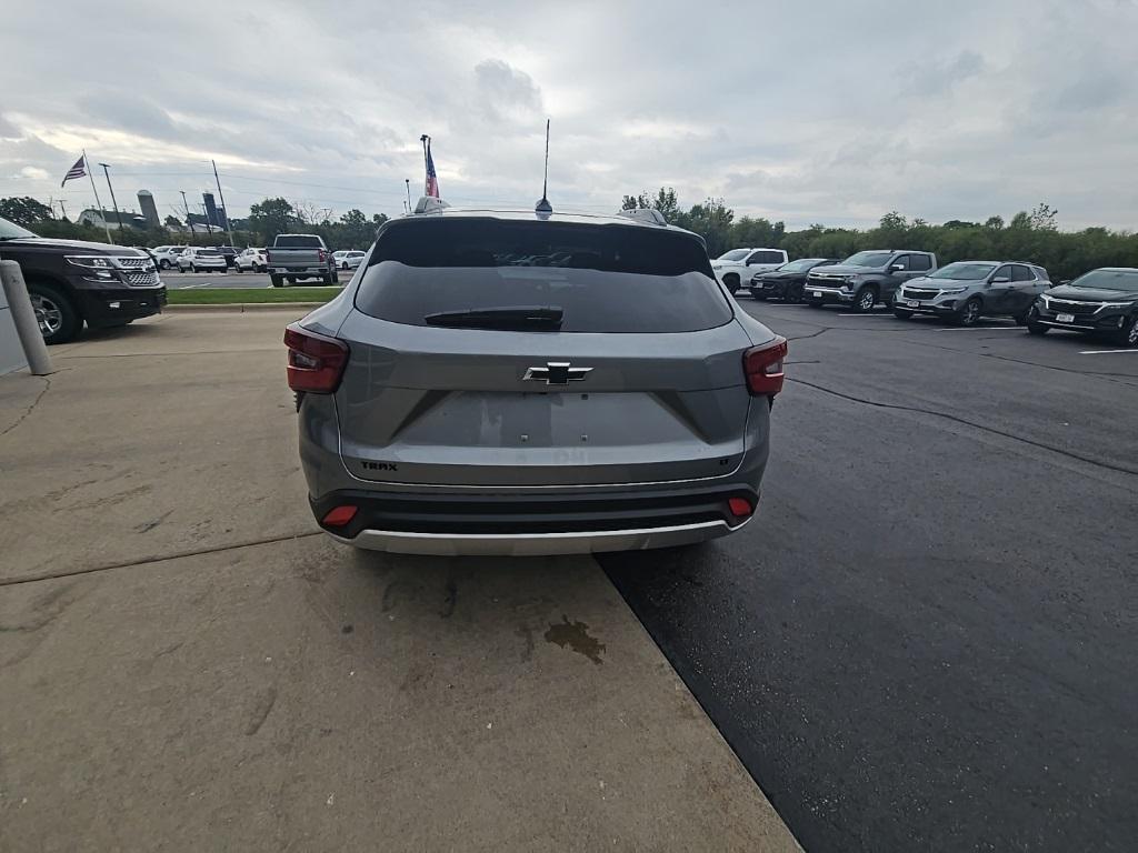 new 2026 Chevrolet Trax car, priced at $26,116