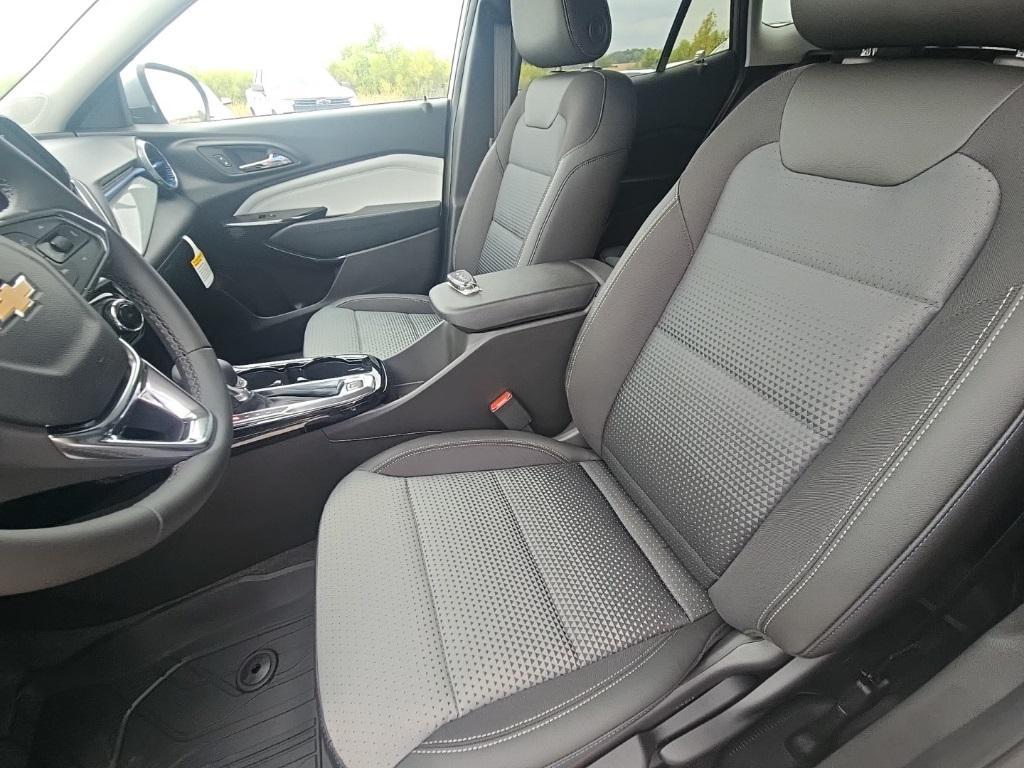 new 2026 Chevrolet Trax car, priced at $26,116