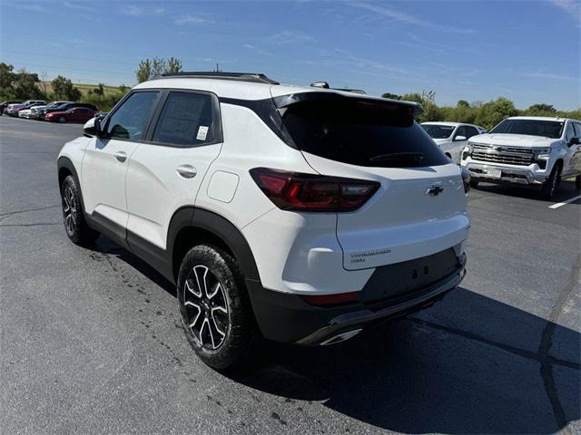 new 2025 Chevrolet TrailBlazer car, priced at $33,981