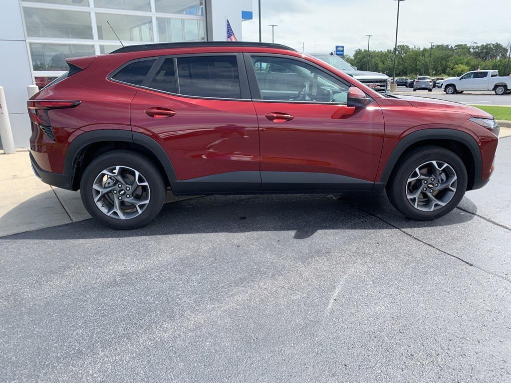 used 2025 Chevrolet Trax car, priced at $21,988