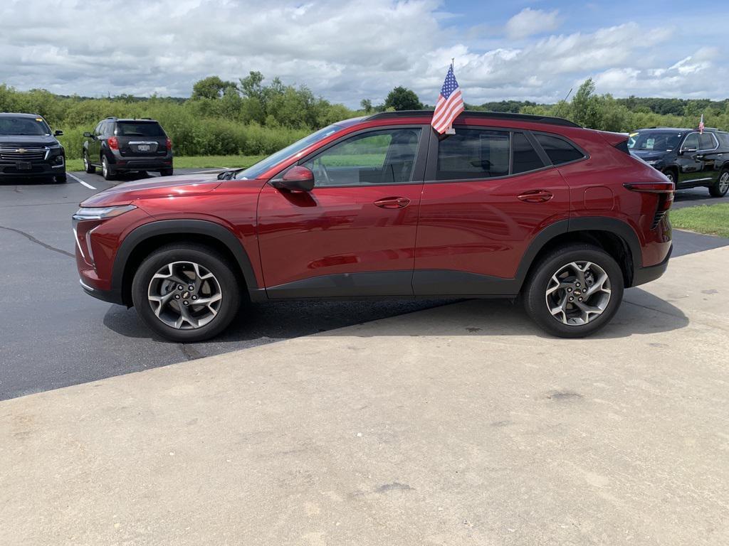 used 2025 Chevrolet Trax car, priced at $21,988