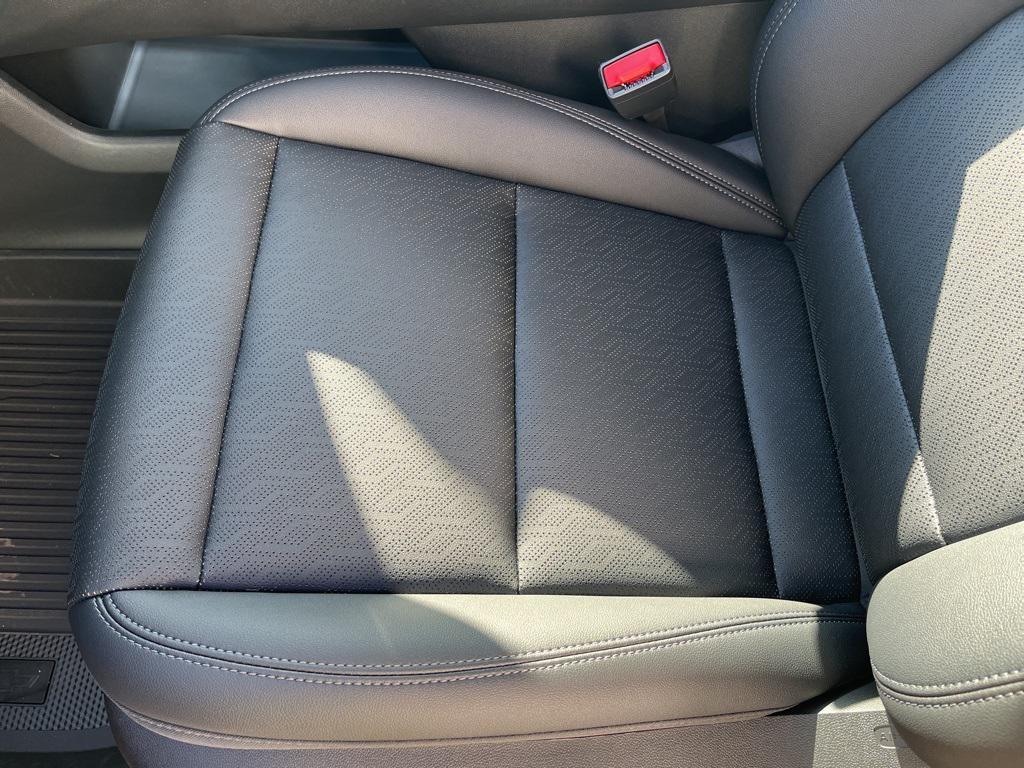 new 2026 Chevrolet Equinox car, priced at $31,887
