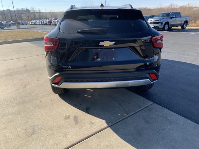 new 2025 Chevrolet Trax car, priced at $24,441