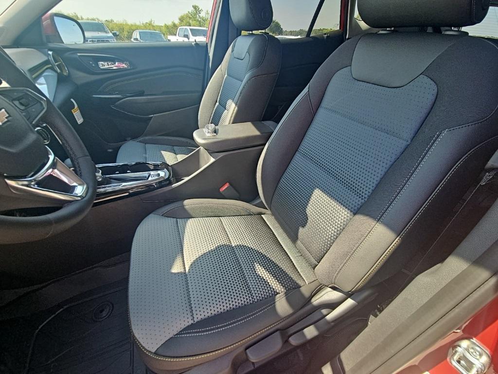 new 2026 Chevrolet Trax car, priced at $26,116
