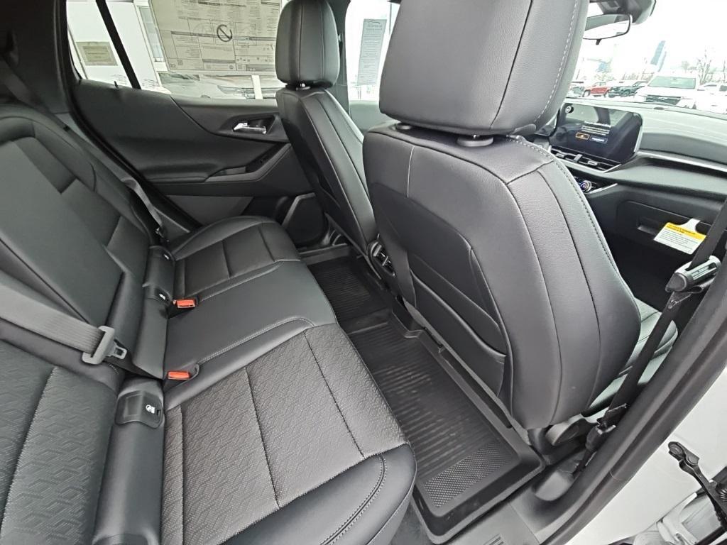 new 2026 Chevrolet Equinox car, priced at $32,532