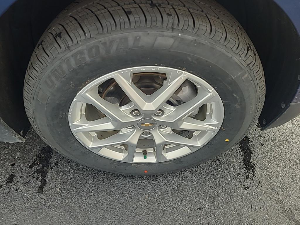 used 2022 Chevrolet Equinox car, priced at $23,346