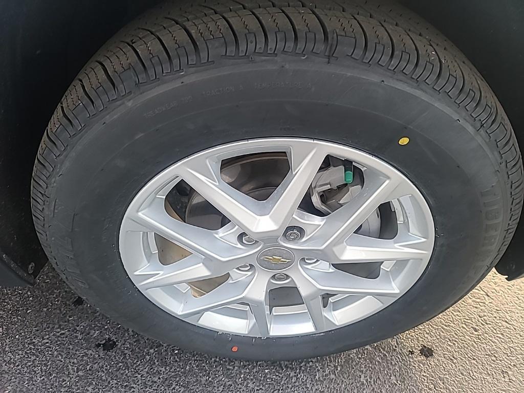 used 2022 Chevrolet Equinox car, priced at $22,488