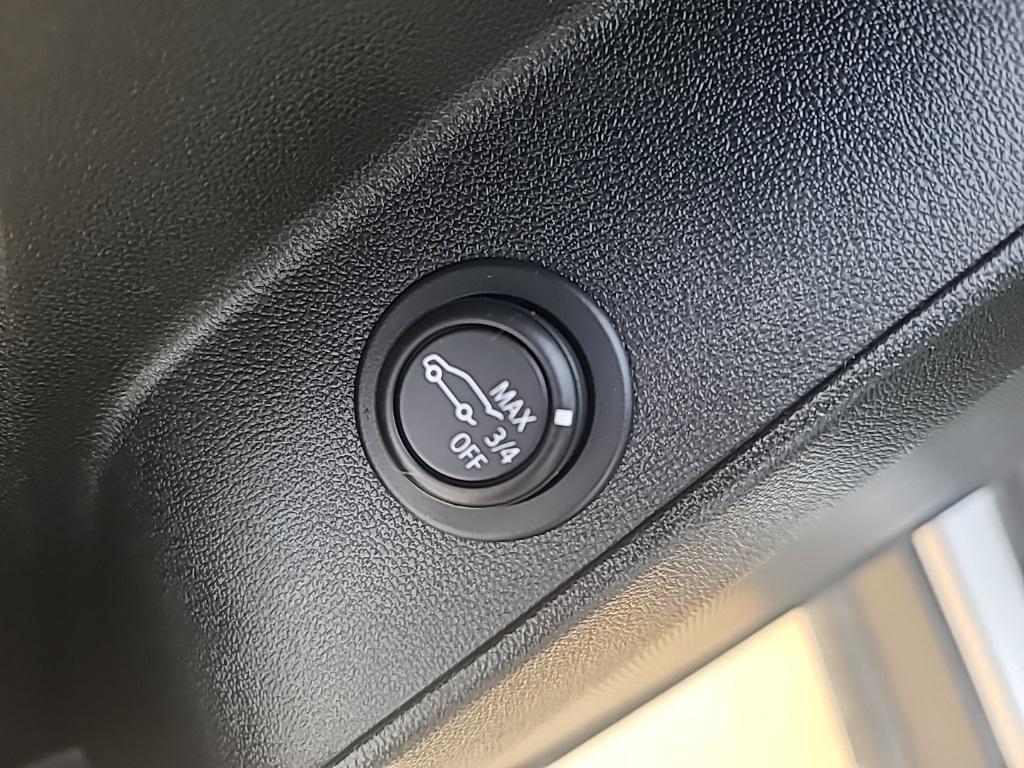 used 2022 Chevrolet Equinox car, priced at $22,488