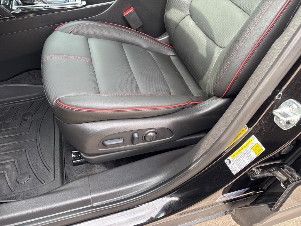 used 2025 Chevrolet TrailBlazer car, priced at $26,900