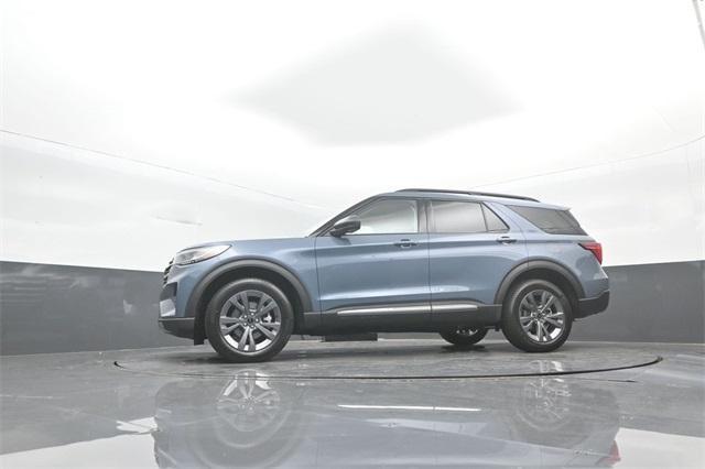 new 2025 Ford Explorer car, priced at $47,016