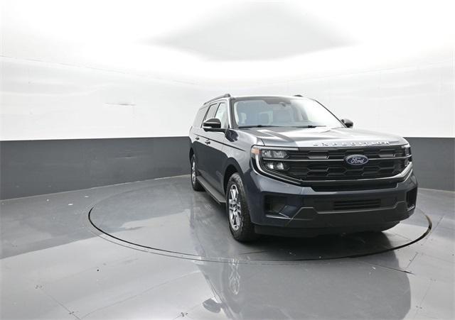 new 2025 Ford Expedition Max car, priced at $74,434