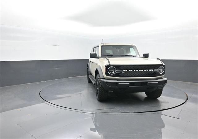 new 2025 Ford Bronco car, priced at $47,572