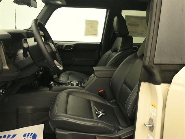 new 2025 Ford Bronco car, priced at $47,572