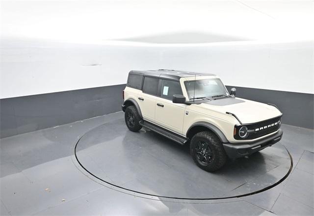 new 2025 Ford Bronco car, priced at $47,572